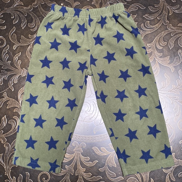 Baby Gap Boys Sleep Pajama Shirt and Carter’s Boys Pajama Bottoms Size 2T - Picture 8 of 10